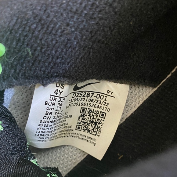 Nike Air Force 1 - LV8 Black/Ghost Green Size 4 - Picture 6 of 6